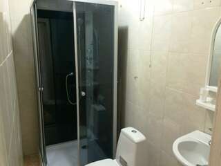 Гостевой дом Магадан Анапа Стандартный семейный номер-6